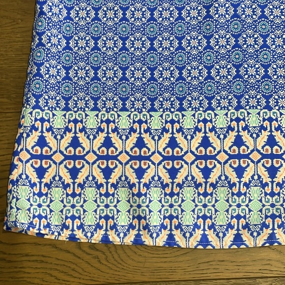 Skies Are Blue Tank Top Small - Picture 4 of 10